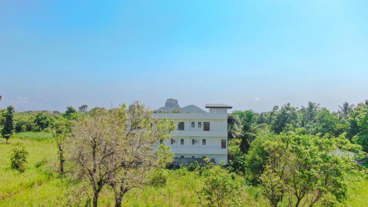Sigiri Sierra View Resort Sigirija Zewnętrze zdjęcie